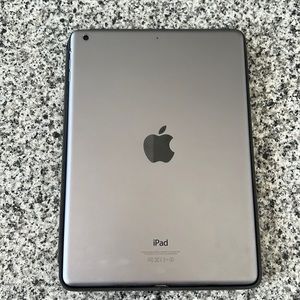 iPad Air (First Generation)